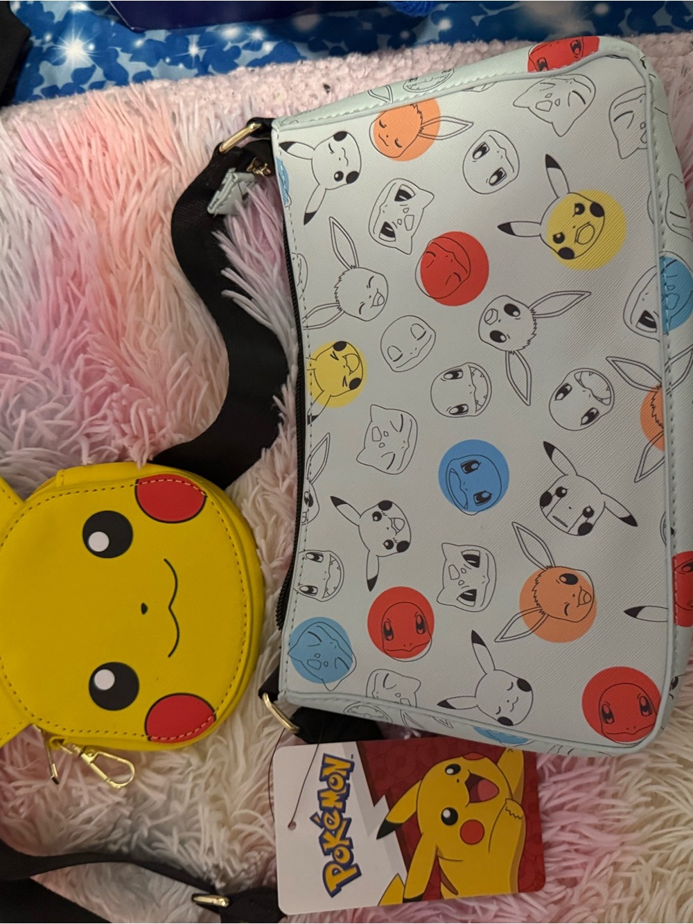Bioworld Pokémon White Shoulder Bag with Yellow Pikachu Coin Purse